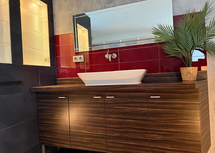 1 Διαμέρισμα *